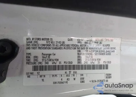 2017 Ford Focus Se z USA, uszkodzony, nr VIN 1FADP3K22HL242348